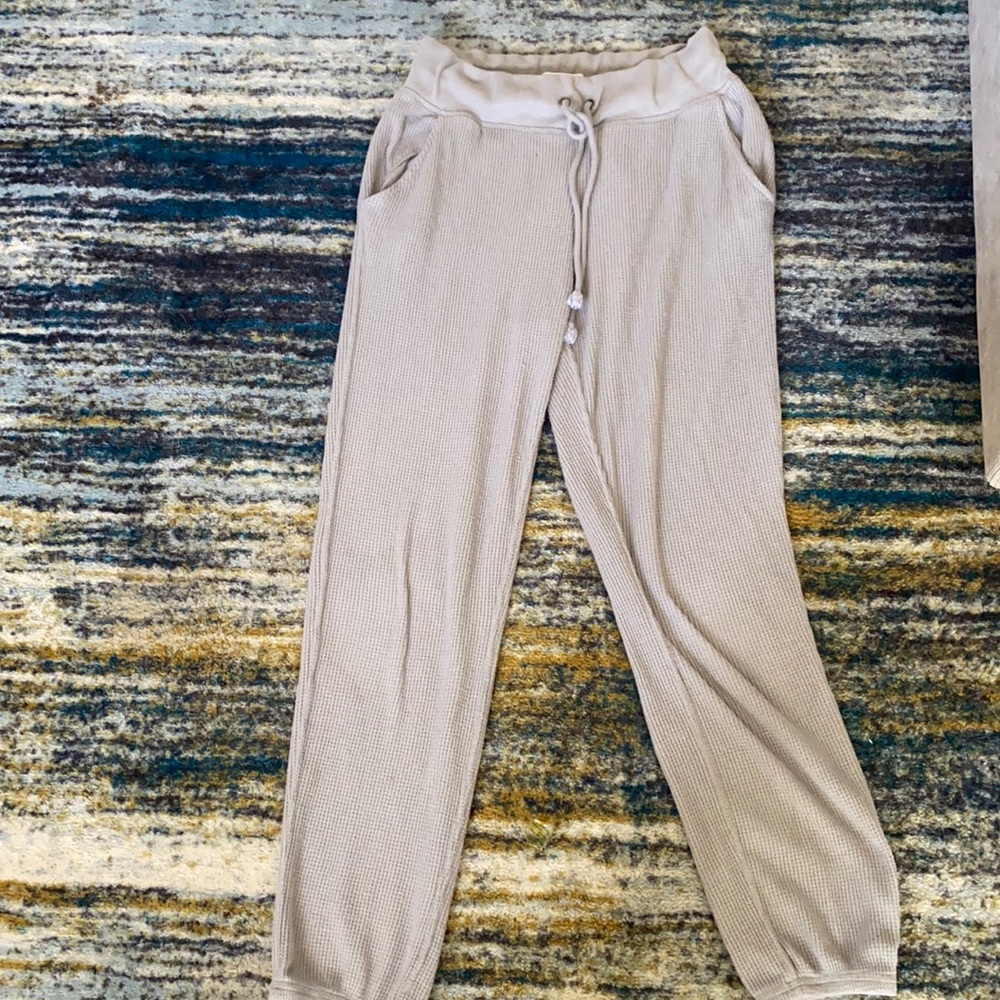Abercrombie &Fitch sweat pants from the soft collection